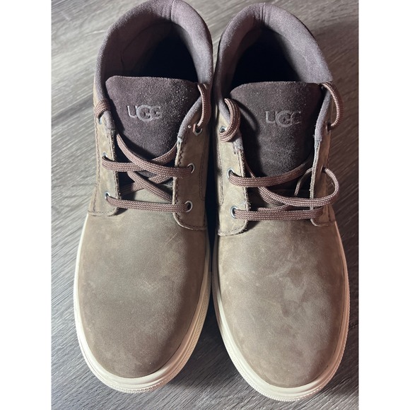 UGG Other - UGG Highland Chukka Mens 8 Brown Nubuck Leather Mid Top Sneakers/Boots  Gorpcore